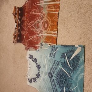 2 Small GNW tank tops
